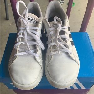 Adidas grand court tennis